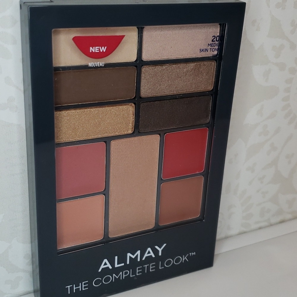 Almay The Complete Look Palette, Medium - Picture 5 of 7